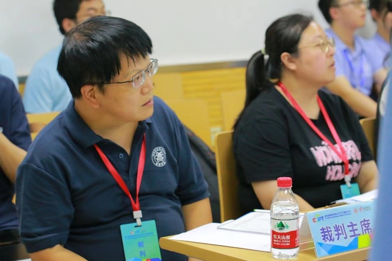 英国上市公司365